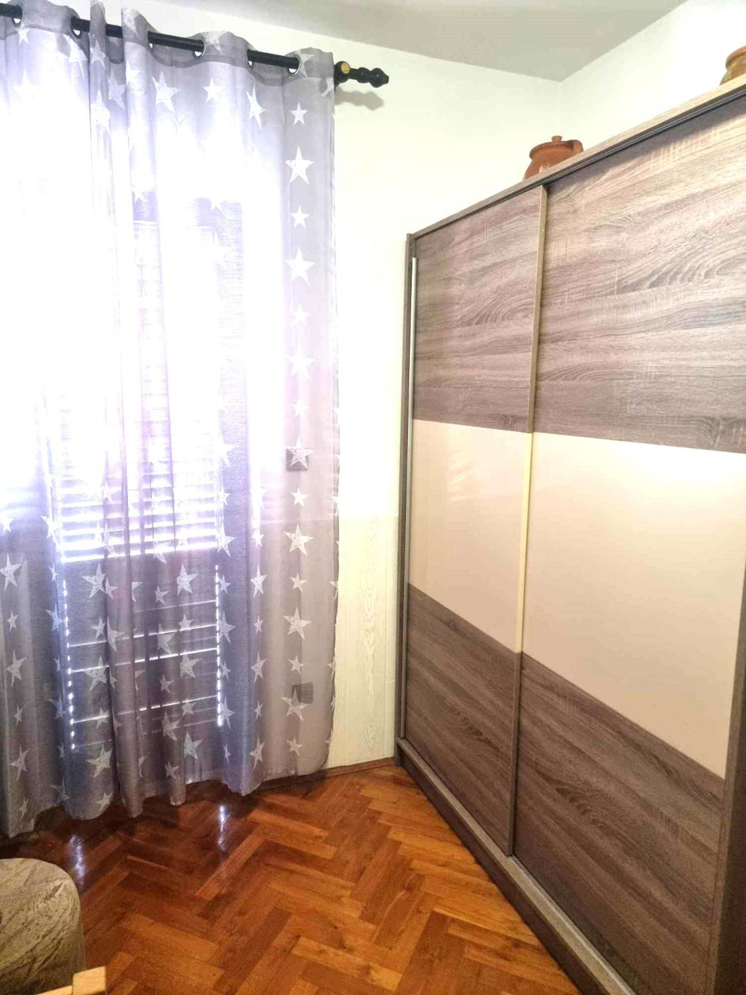 Apartman Din-Pula Exterior foto